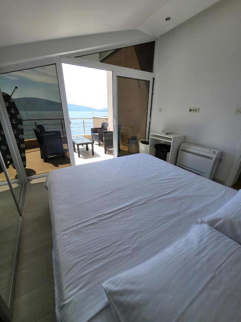 Matkovic Residence 蒂瓦特 外观 照片